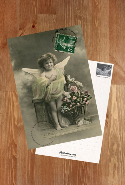 Putto z kwiatami