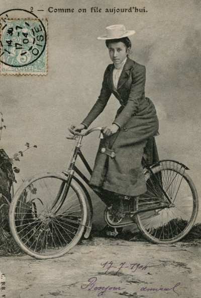 Retro rowerzystka